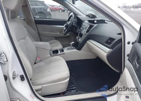 2011 Subaru Legacy 2.5I из США, поврежденный, VIN 4S3BMBA62B3219278